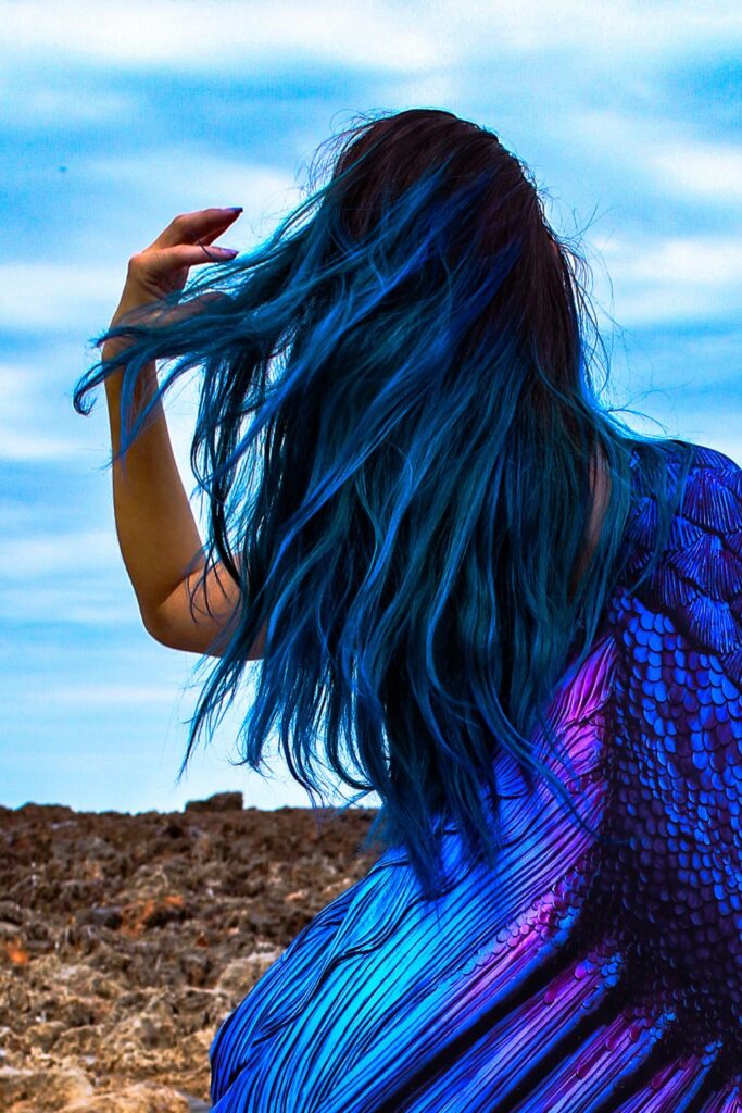 deep blue mermaid hair color